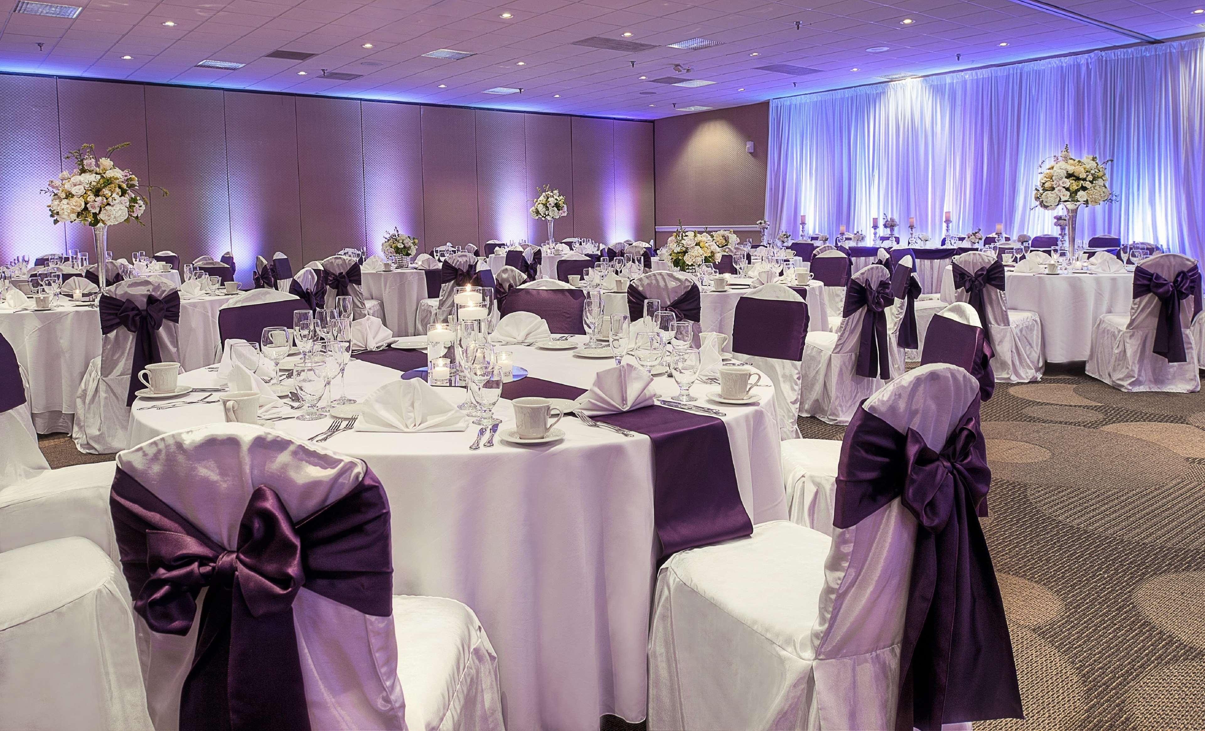 Doubletree By Hilton St. Louis At Westport Hotel Maryland Heights Buitenkant foto