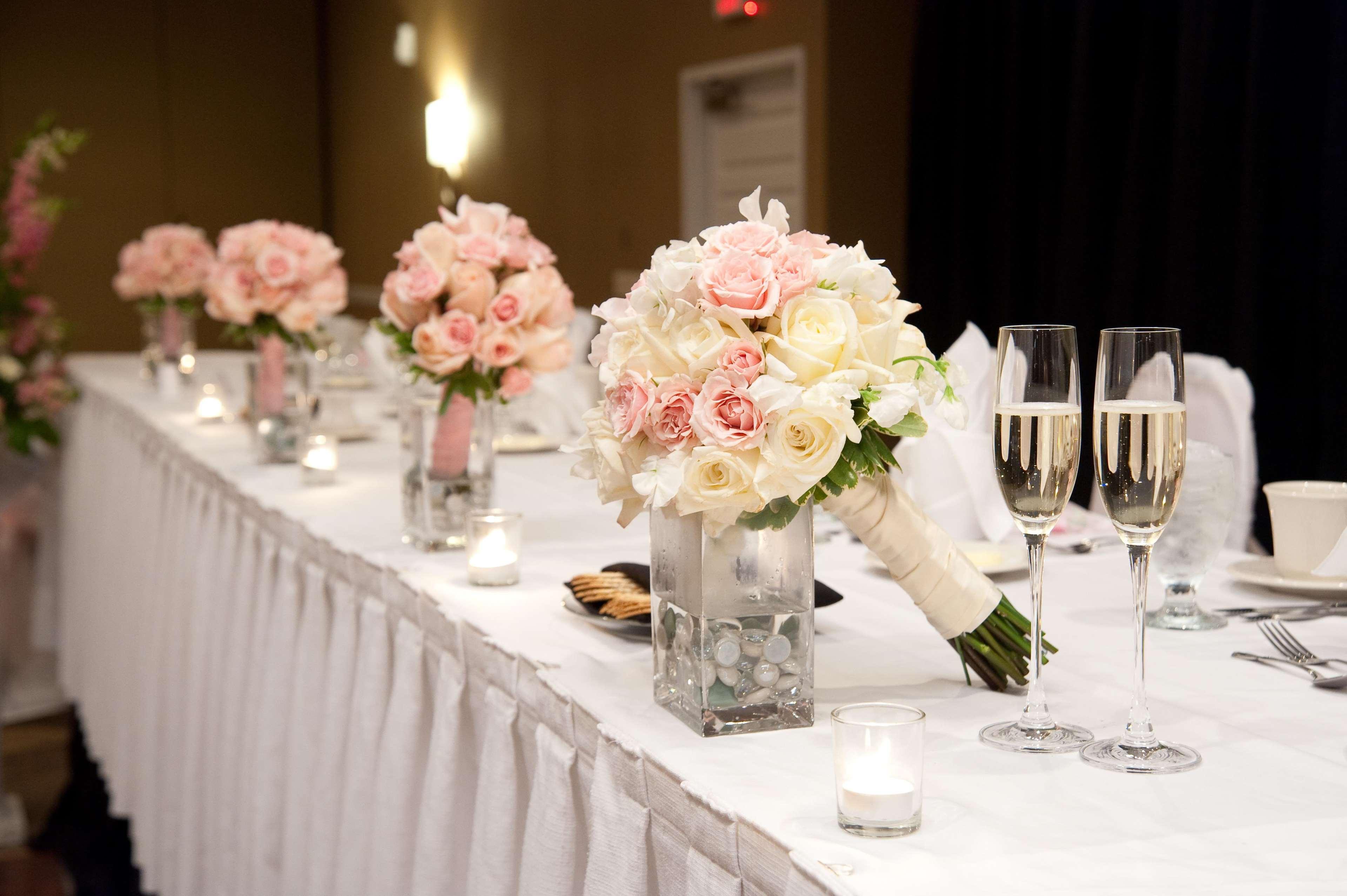 Doubletree By Hilton St. Louis At Westport Hotel Maryland Heights Buitenkant foto