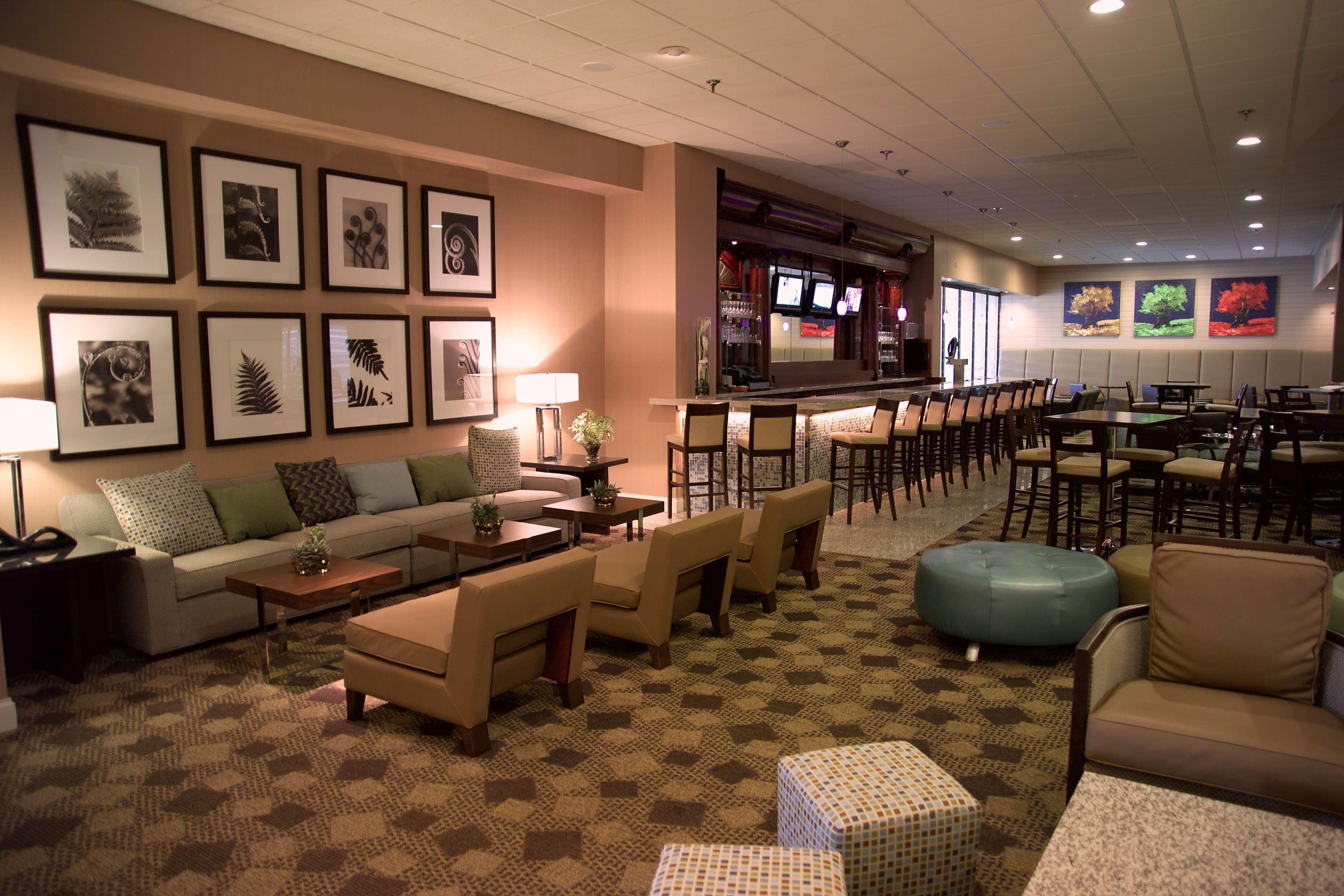Doubletree By Hilton St. Louis At Westport Hotel Maryland Heights Buitenkant foto