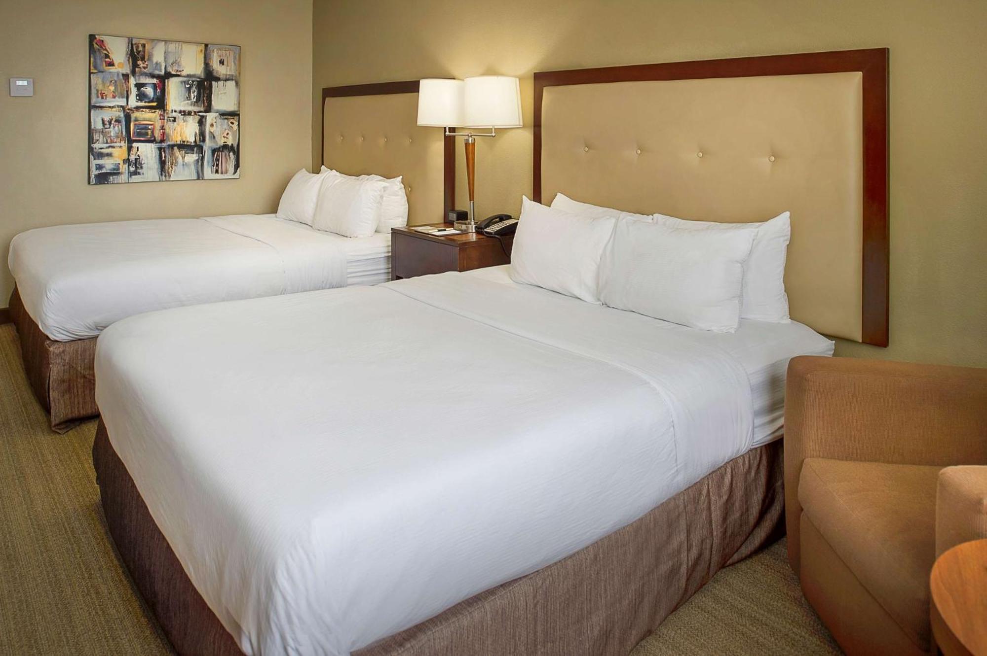 Doubletree By Hilton St. Louis At Westport Hotel Maryland Heights Buitenkant foto