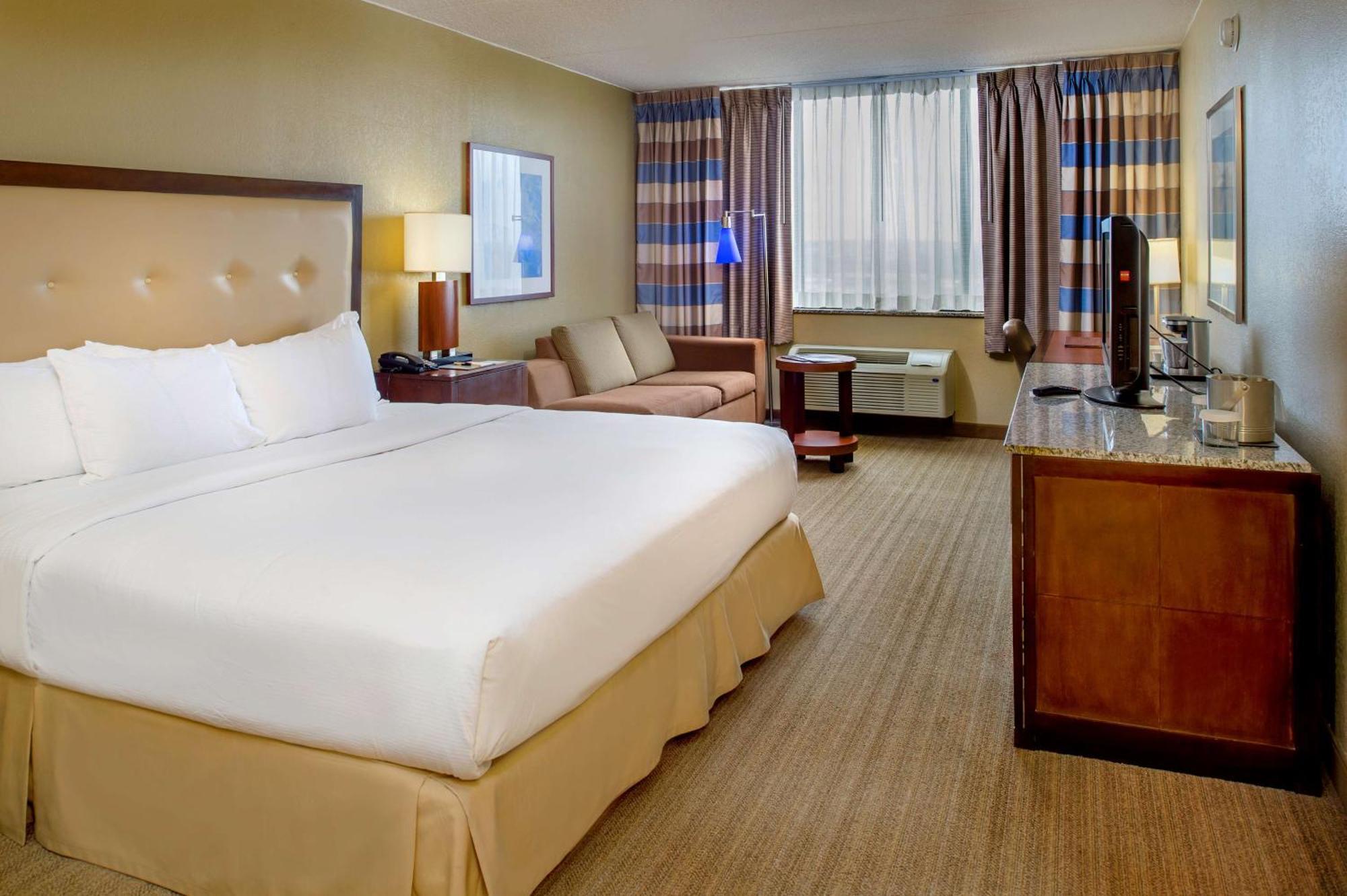 Doubletree By Hilton St. Louis At Westport Hotel Maryland Heights Buitenkant foto