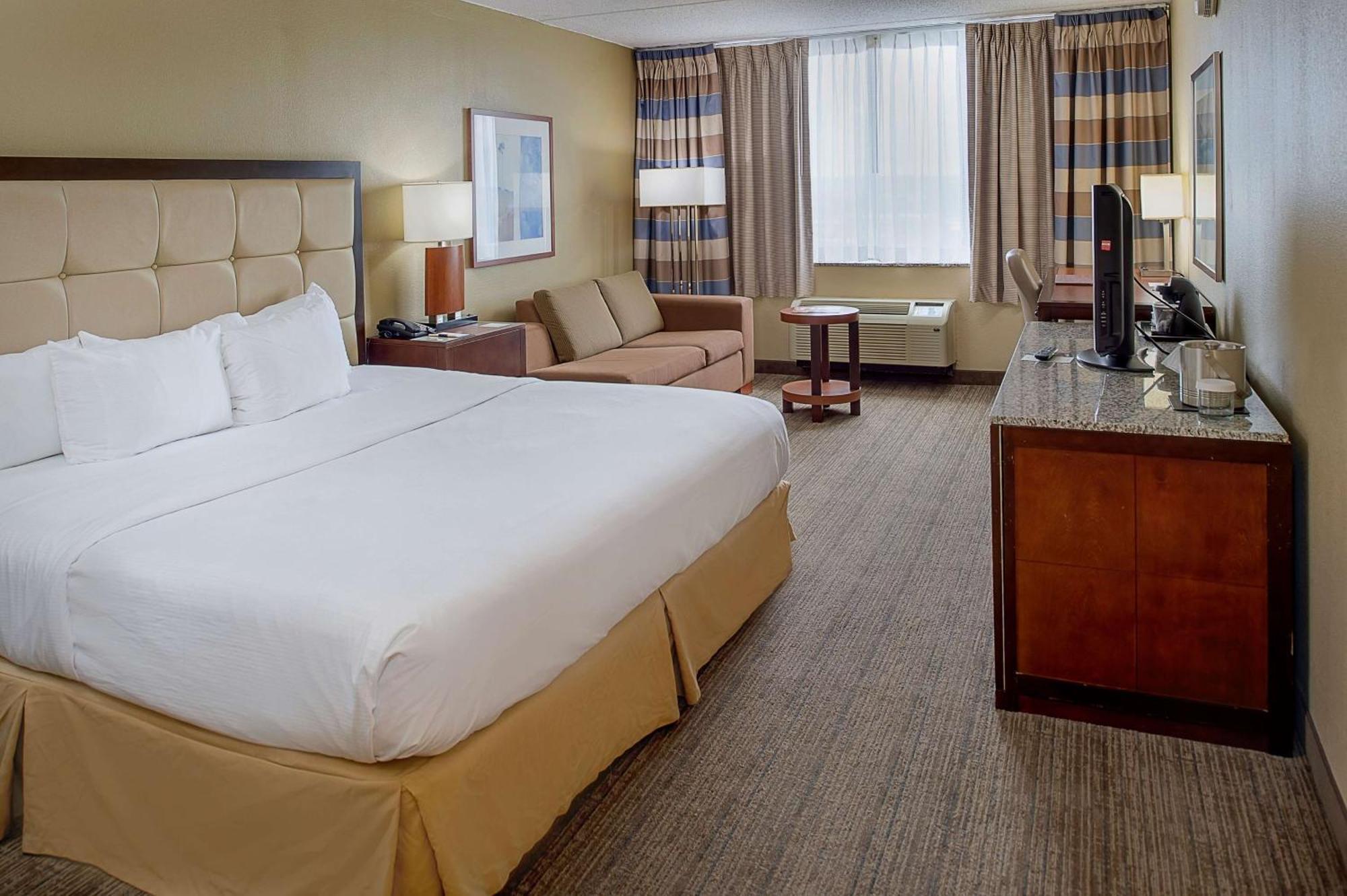 Doubletree By Hilton St. Louis At Westport Hotel Maryland Heights Buitenkant foto