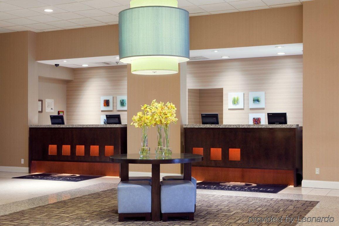 Doubletree By Hilton St. Louis At Westport Hotel Maryland Heights Buitenkant foto